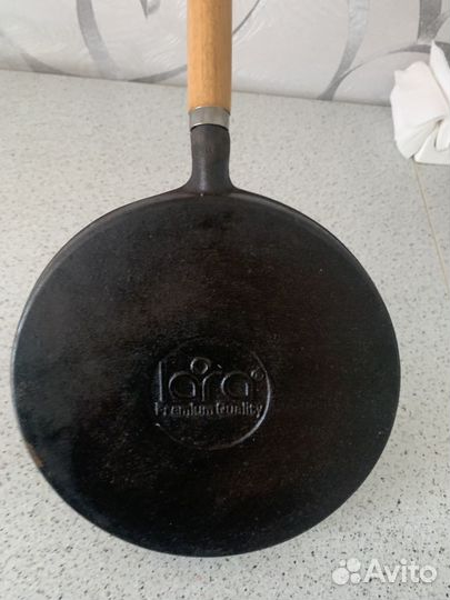 Чугунная сковорода блинная