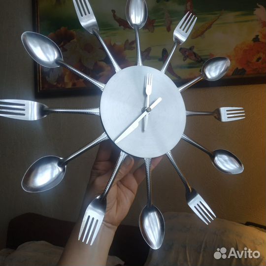 Часы настенные