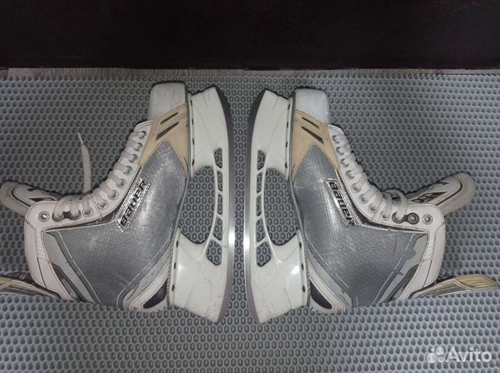 Хоккейные коньки Bauer Suprime one 9 Limited