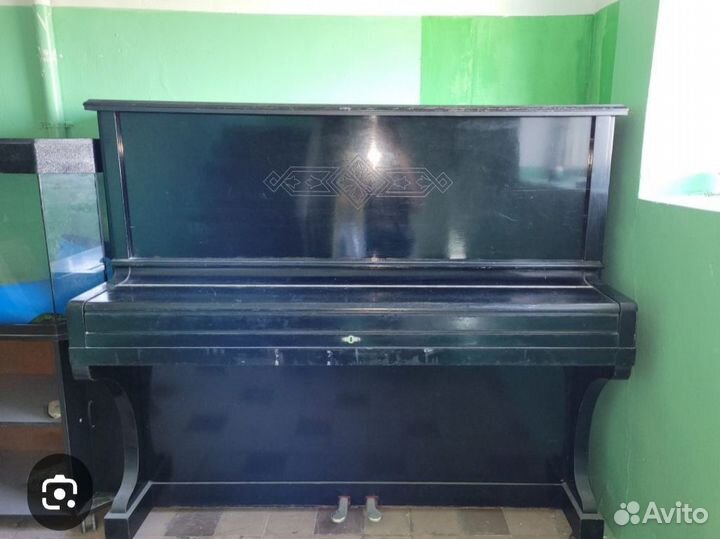 Пианино в дар