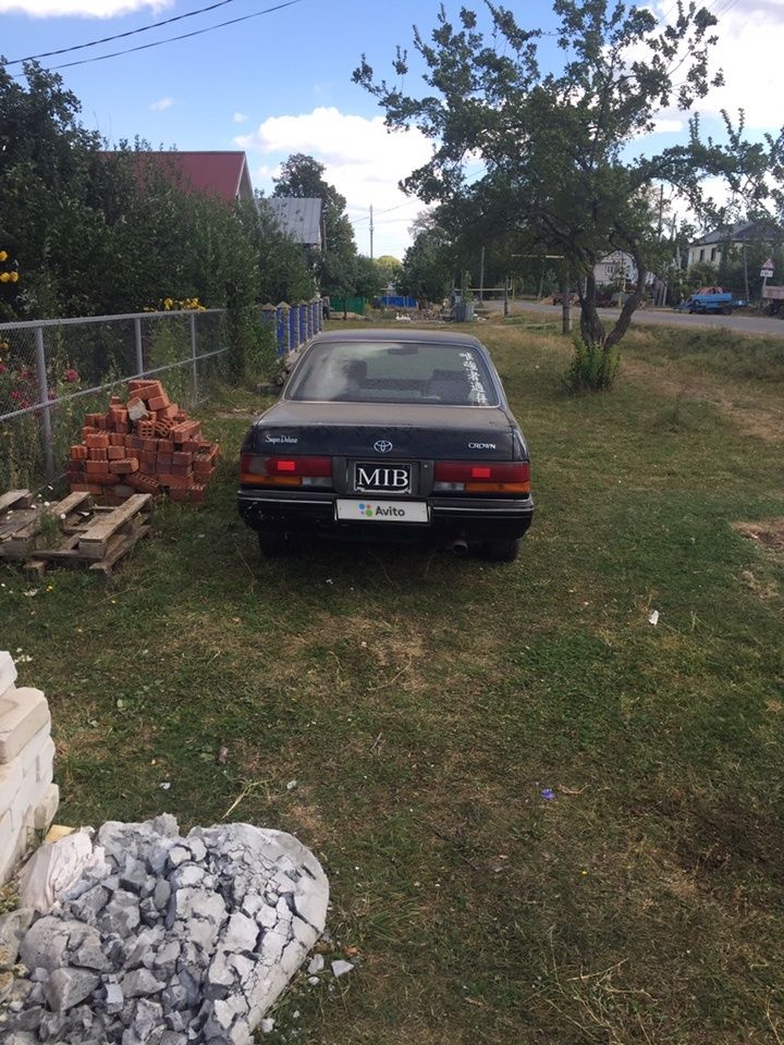 Toyota Crown: фото владельца