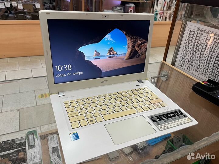 Ноутбук Acer Aspire v3