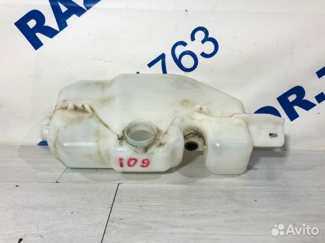 Бачок омывателя LADA vesta 1.6 мт седан