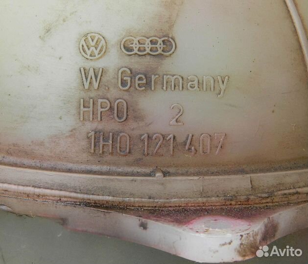 Бачок расширительный VW Passat B3 1.8