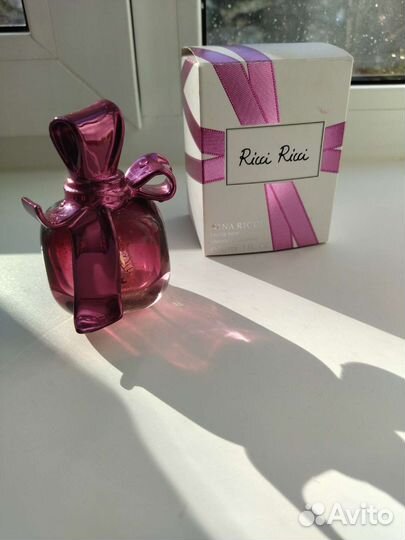 Флаконы от духов Nina Ricci, Kenzo