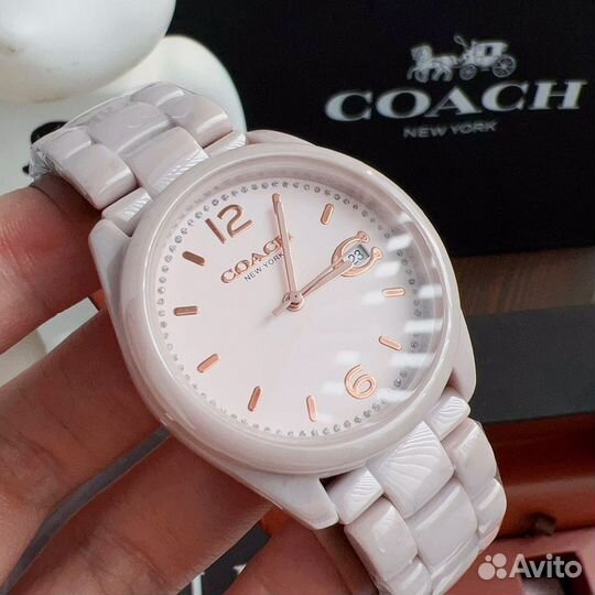 Часы coach