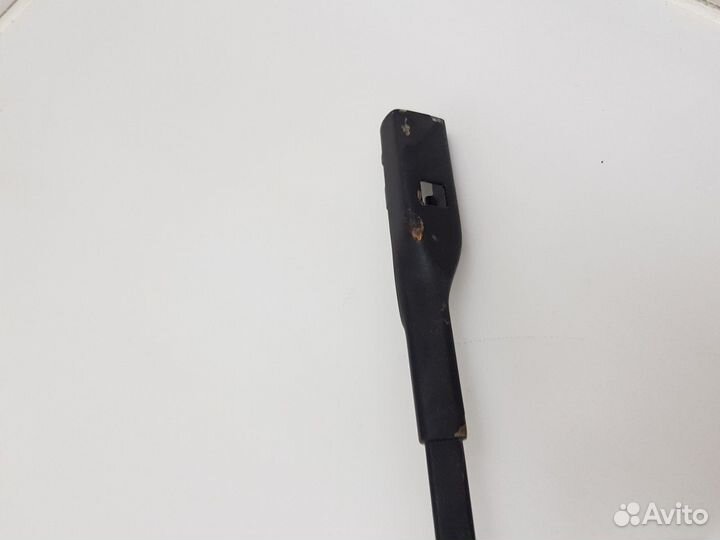 Поводок стеклоочистителя правый (Zotye T600)