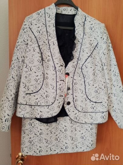 Костюм женский размер 54