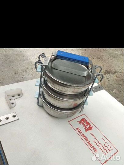 Контейнеры для хранения горячей пищи