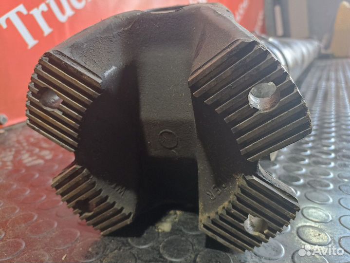 Вал карданный Renault T, Volvo FH, Volvo FM