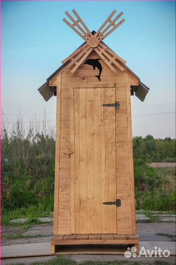 Дачный туалет деревянный