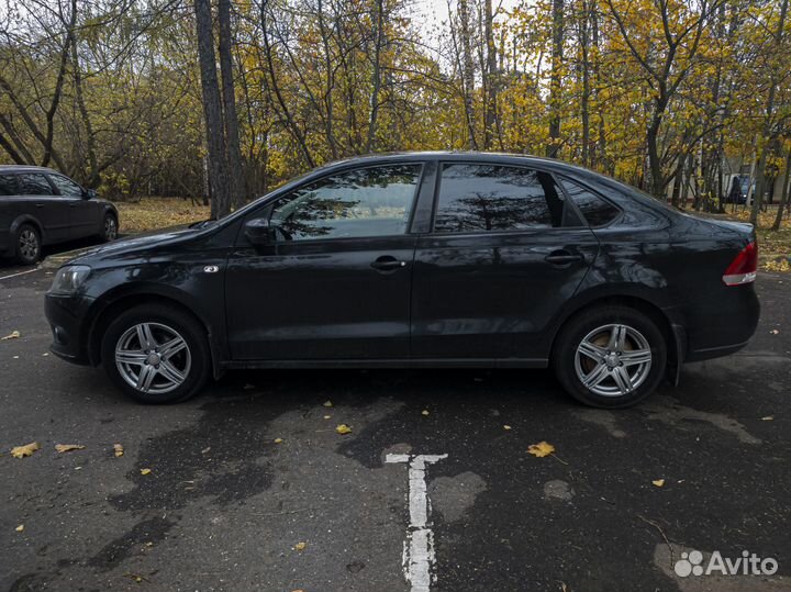 Volkswagen Polo 1.6 AT, 2010, 141 000 км