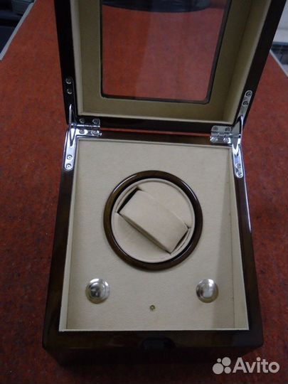 Ремонт шкатулок для часов с автоподзаводом