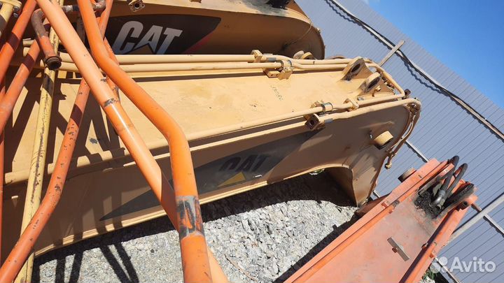Стрела экскаватора Caterpillar CAT330BL
