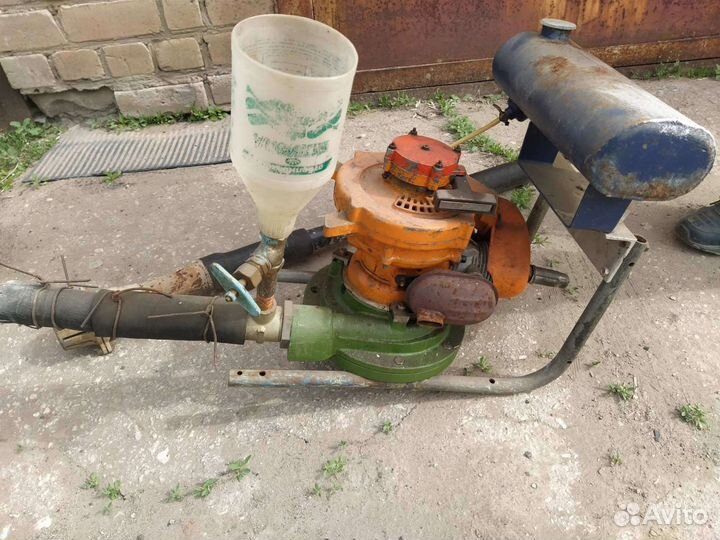 Насос бензиновый водяной помпа