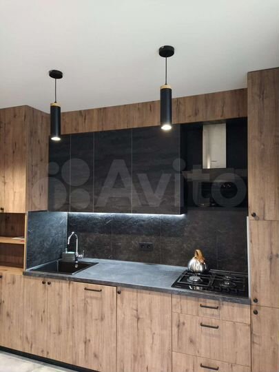 2-к. квартира, 65 м², 13/15 эт.