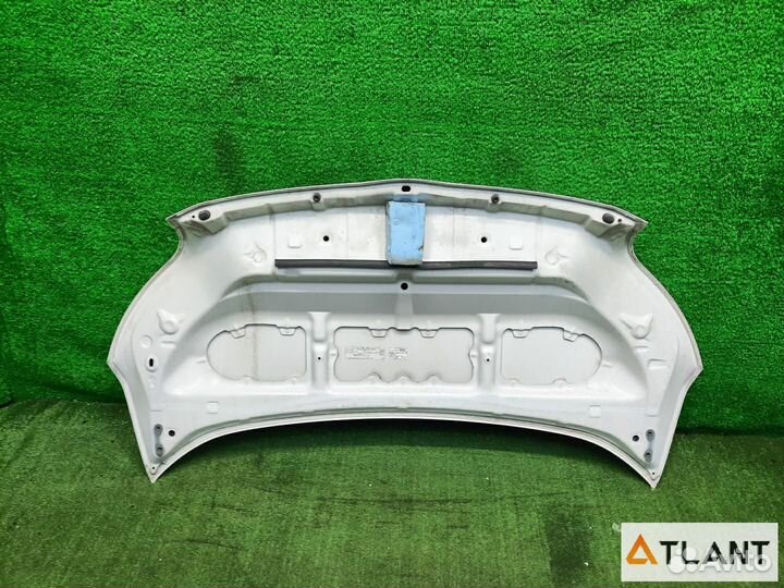 Капот toyota voxy