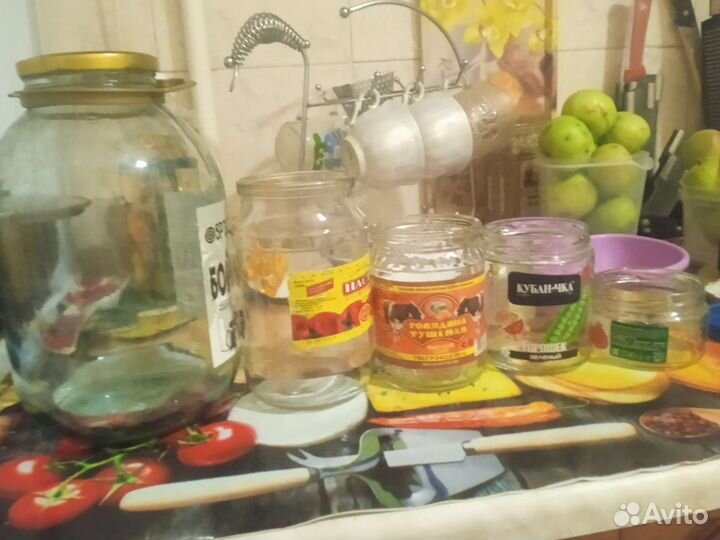 Банка стеклянная 3 литра 0.5;07