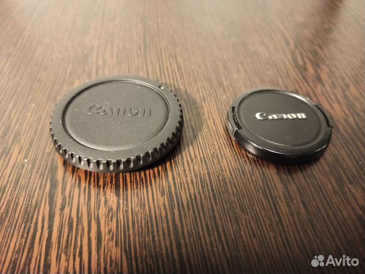 Крышка от фотоаппарата Canon