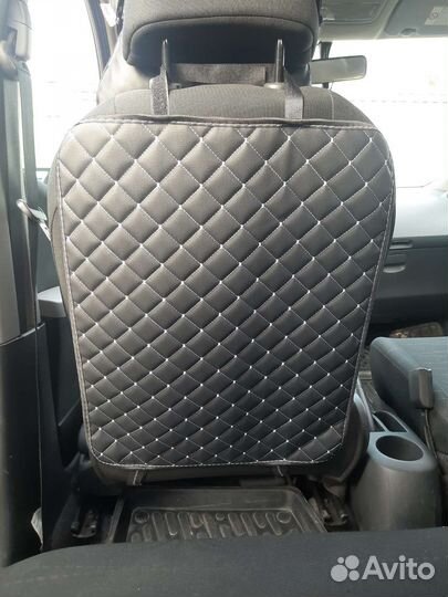 Защитная накидка (незапинайка) на спинку авто