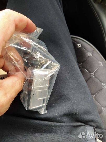 Датчик расхода воздуха Lexus GX 460