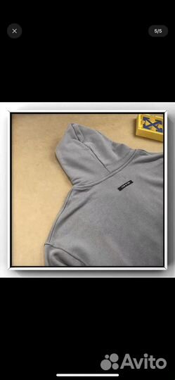 Зип худи essentials