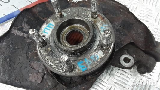 Ступица передняя правая hyundai santa FE 2 (EAD16N