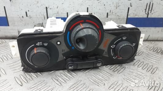 Блок управления печки и климат-контроля renault me