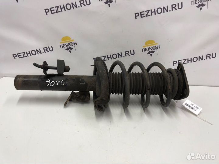 Амортизатор передний левый Ford Focus хэтчбек 5