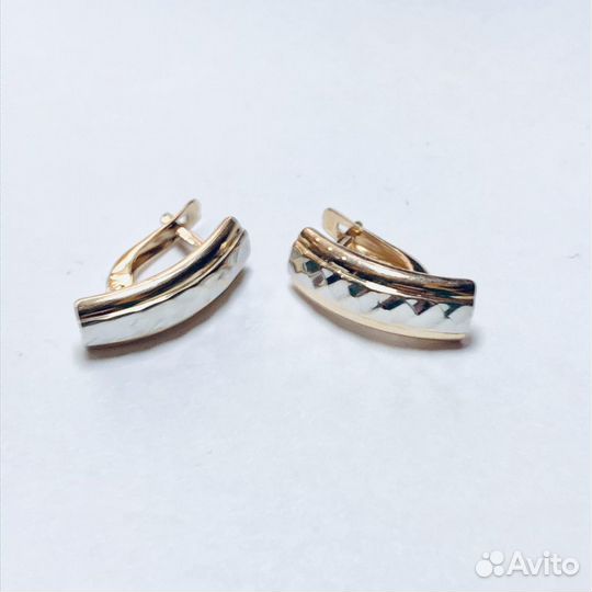 Золотые серьги