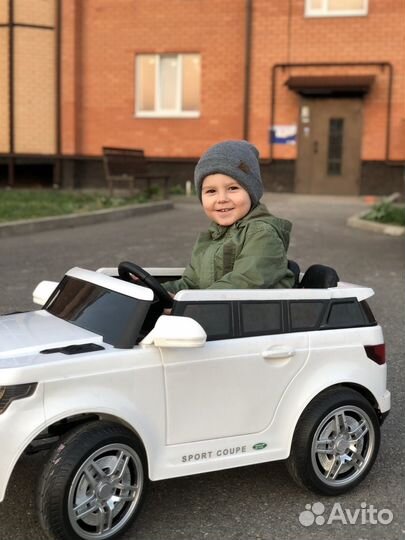 Детский электромобиль