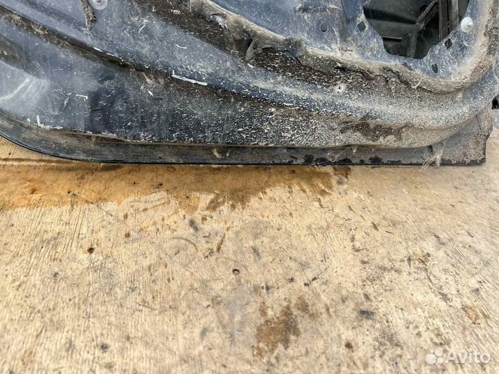 Дверь задняя левая Renault Symbol