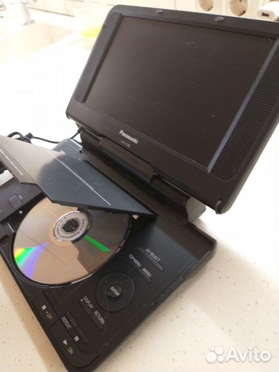 Panasonic портативный DVD LS86