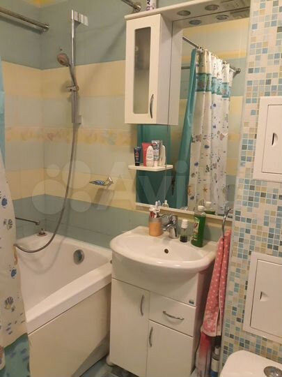 2-к. квартира, 72 м², 4/9 эт.