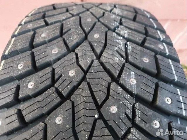 Triangle IcelynX TI501 215/55 R17