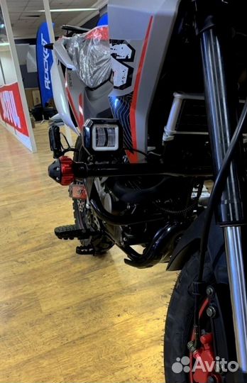 Мотоцикл турэндуро Rockot Dakar Loncin 171YMM птс