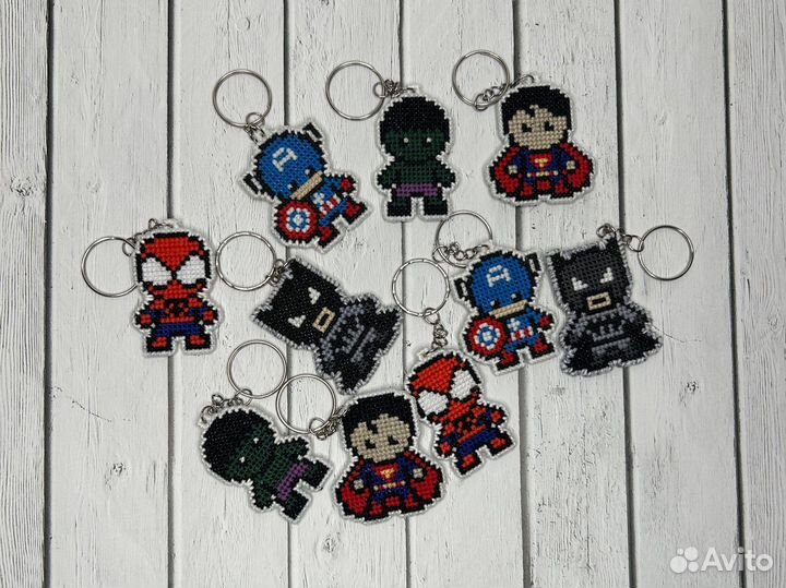 Брелок Marvel DC