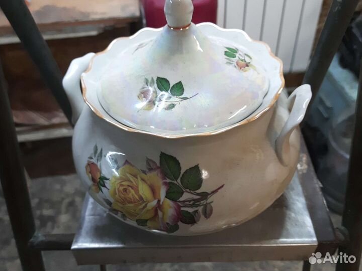 Фарфоровая посуда