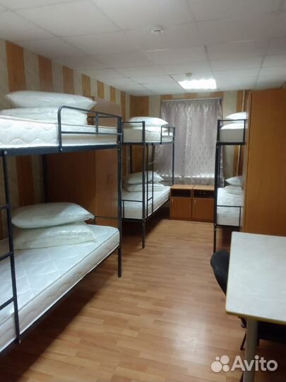 Прочная стальная кровать