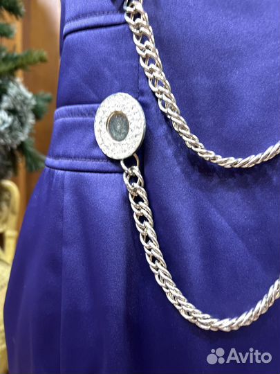 Вечернее платье цепи