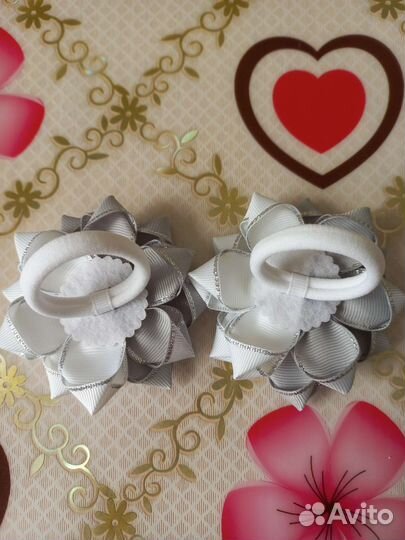Бантики ручной работы. Школьные бантики