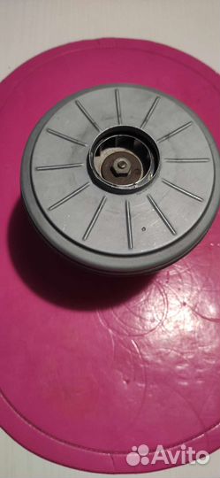 Lдвигатель от пылесоса Bosch sphera 30 2000w