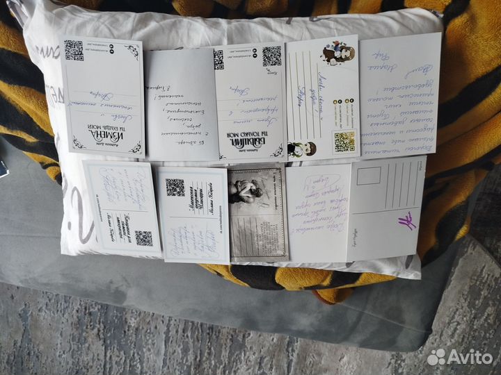 Мерч (открытки с автографом)