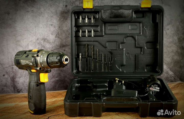 Новый шуруповёрт Deko 12v