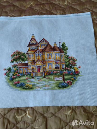 Картина вышитая крестом ручная работа