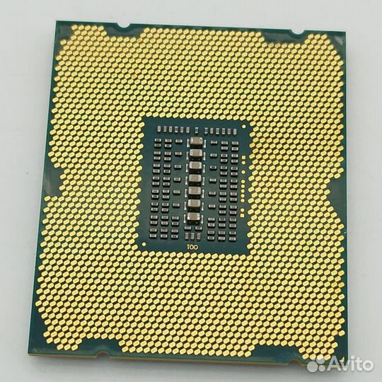 Процессор Intel Xeon E5-2690v2