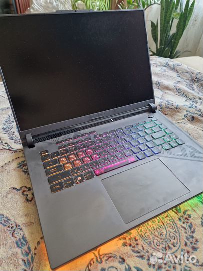 Asus rog strix g16 rtx 4080