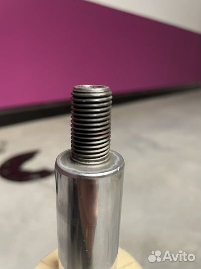 Амортизатор передний Volkswagen Tiguan Skoda