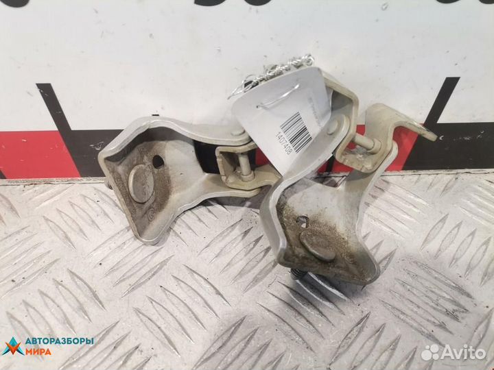 Петля крышки багажника Peugeot 3008 2010 8613F3