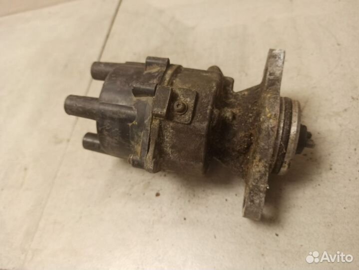 Распределитель зажигания 2210071J00